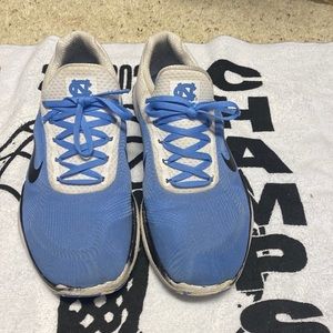 Nike free Carolina shoes size 12